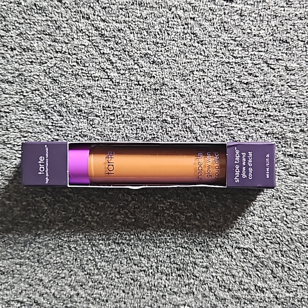 Tarte Shape Tape Glow Wand in: Ablaze - Picture 3 of 8